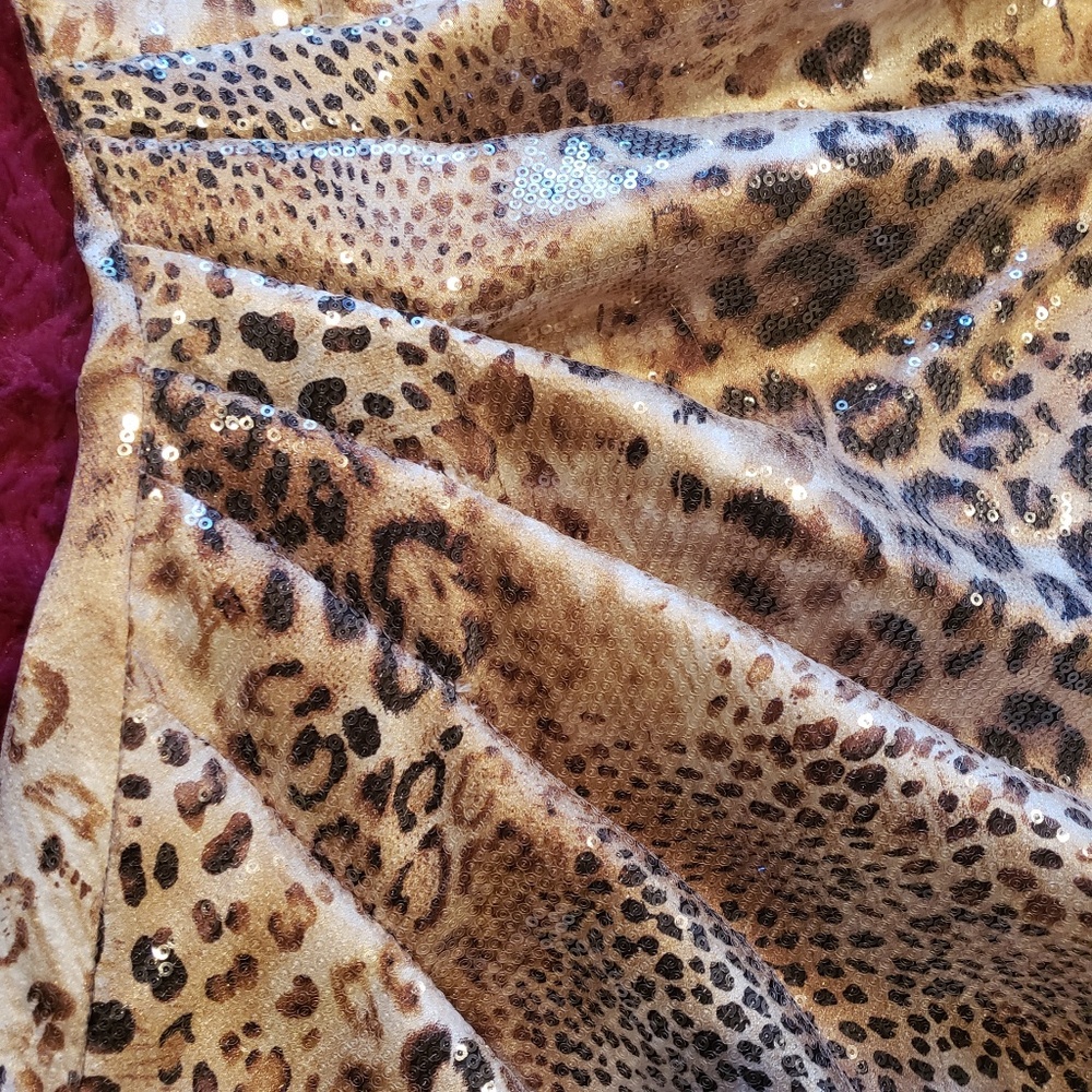 Dress - Picture 3 of 3